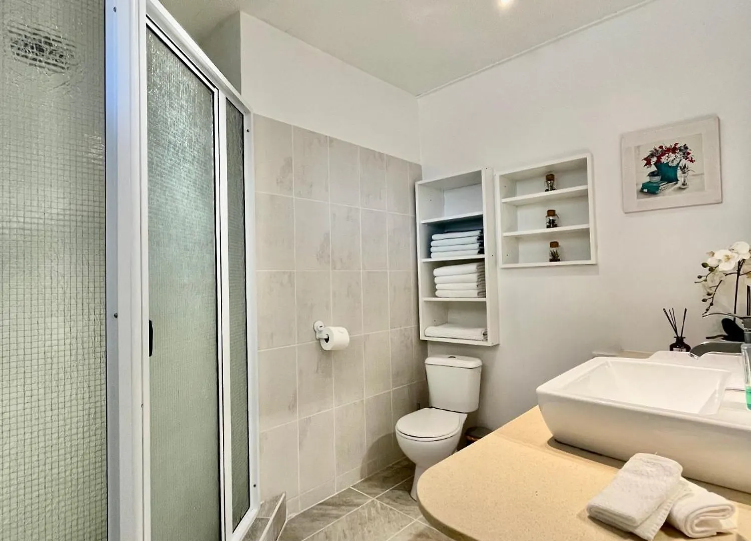Tiaki Guesthouse - Cozy Modern Studio - 5Min Drive From The Beach And Punaauia Center 0*, Punaauia (Tahiti)