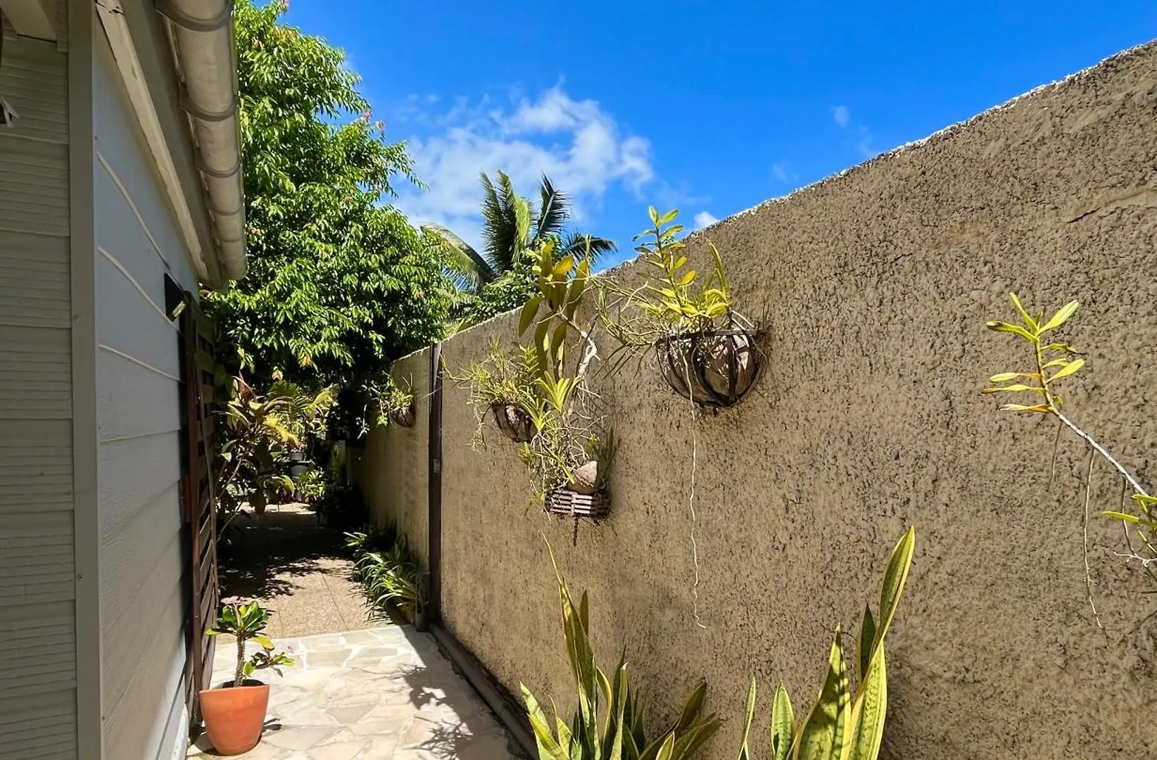 Tiaki Guesthouse - Cozy Modern Studio - 5Min Drive From The Beach And Punaauia Center Punaauia (Tahiti)